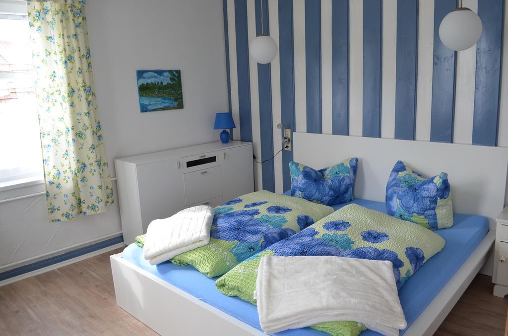 Die Dirndlkoenigin Grunenbach Extérieur photo