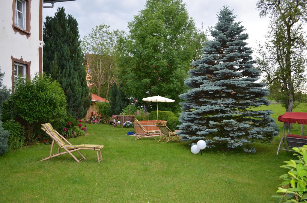 Die Dirndlkoenigin Grunenbach Extérieur photo