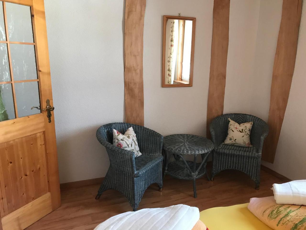 Die Dirndlkoenigin Grunenbach Extérieur photo
